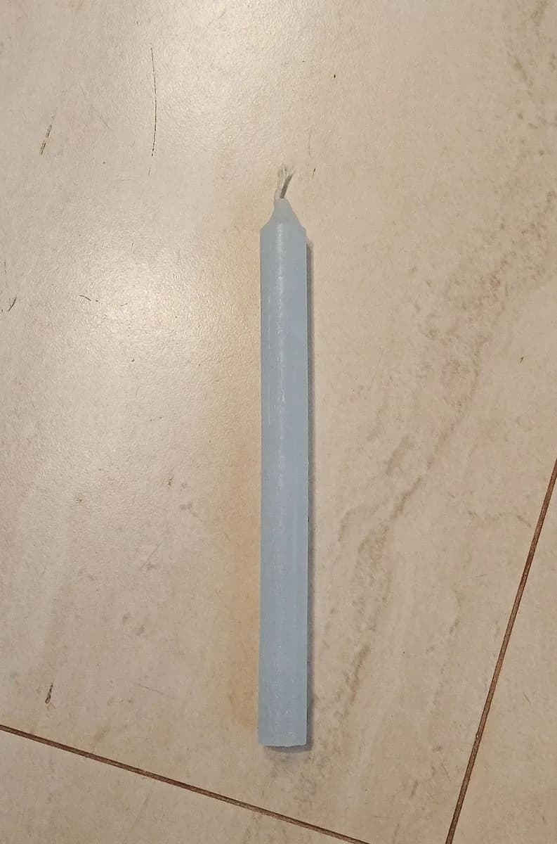 Vela palito azul claro